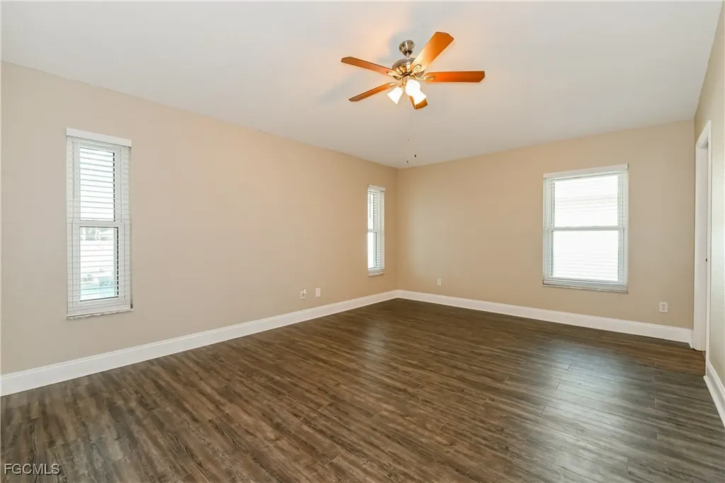 600 SW 18th Terrace Cape Coral FL 33991