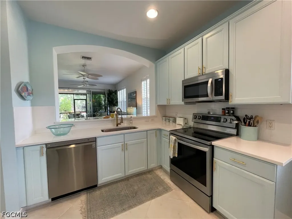 10640 Camarelle Circle Fort Myers FL 33913