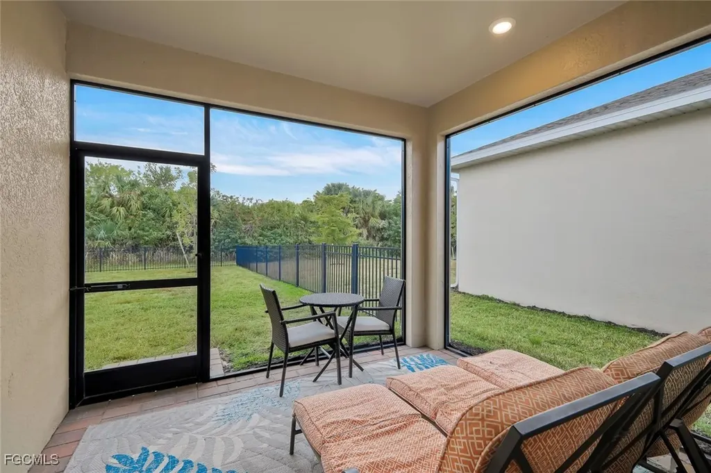 836 Heather Lake Avenue Cape Coral FL 33993