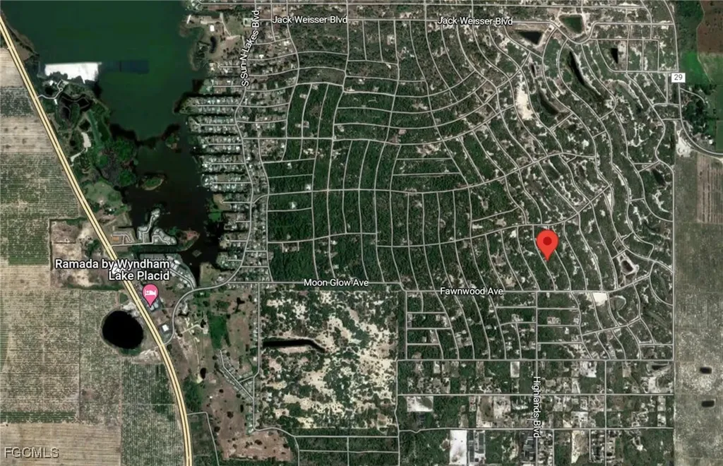 215 Summer Wind Lane Lake Placid FL 33852
