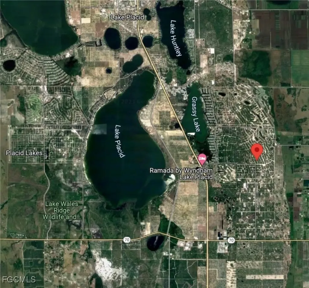 215 Summer Wind Lane Lake Placid FL 33852