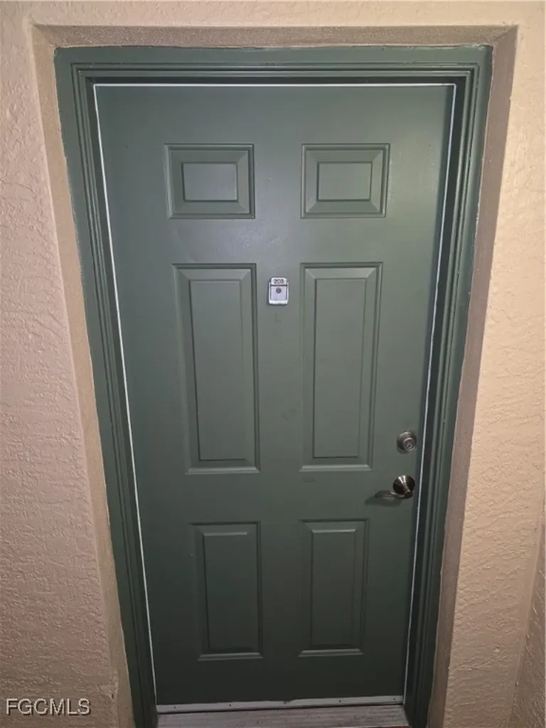 1210 Wildwood Lakes Boulevard Naples FL 34104
