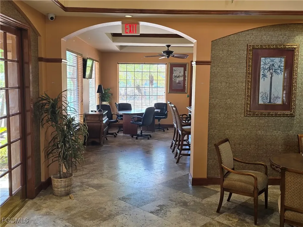 1210 Wildwood Lakes Boulevard Naples FL 34104