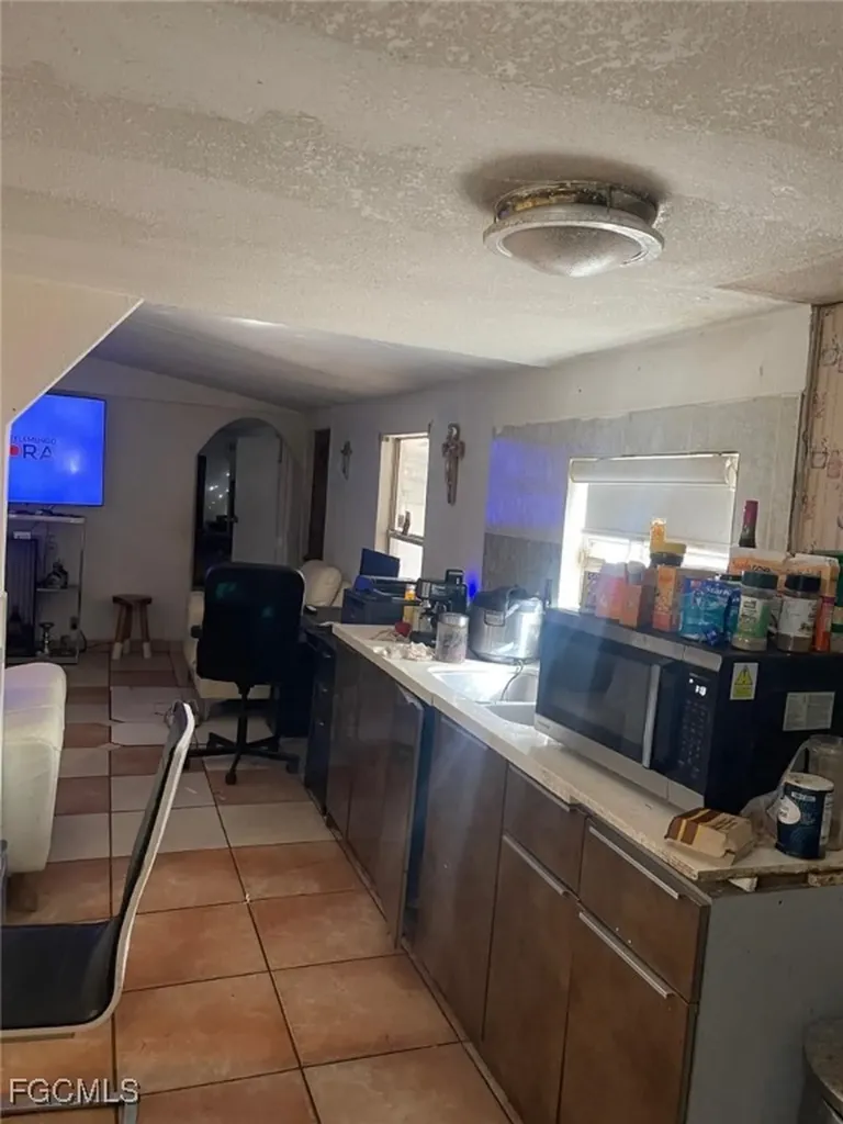 850 S Live Oak Street Clewiston FL 33440