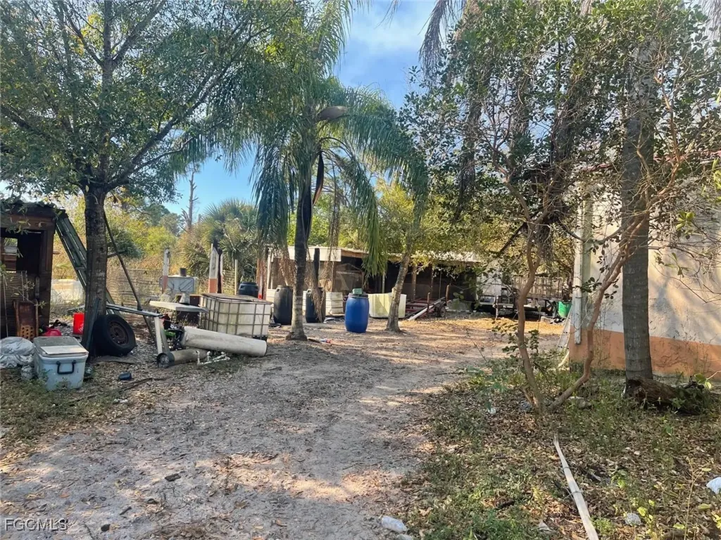 850 S Live Oak Street Clewiston FL 33440