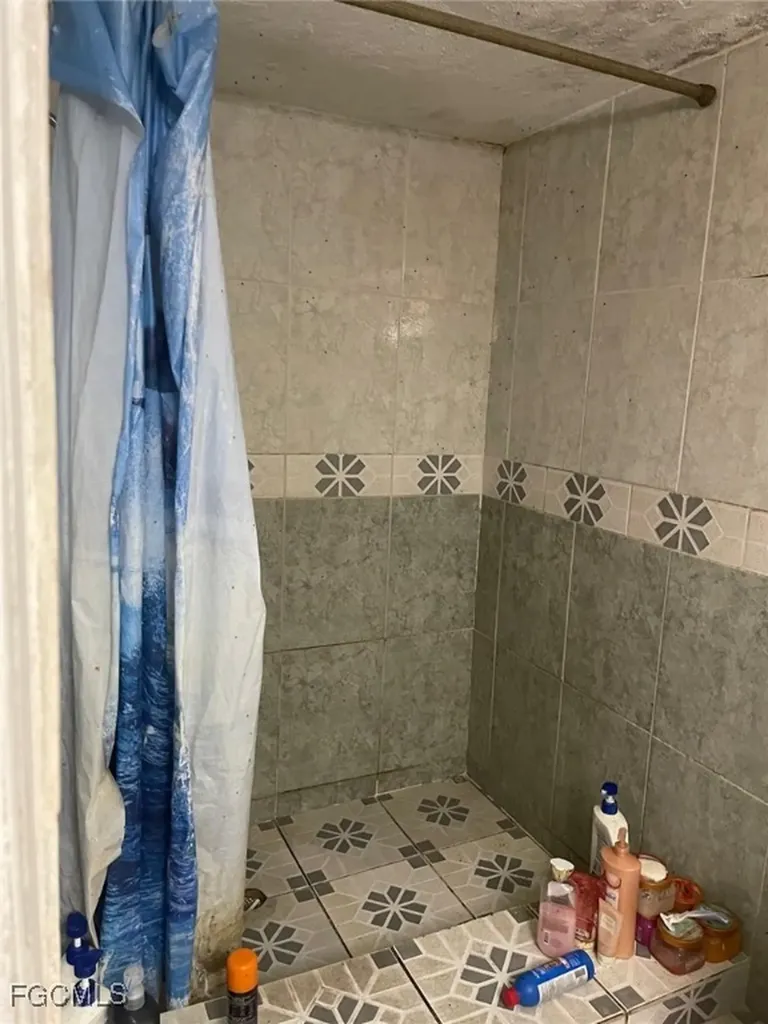 850 S Live Oak Street Clewiston FL 33440