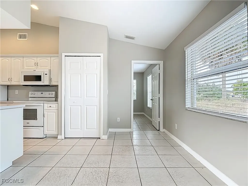 4034 29th Street SW Lehigh Acres FL 33976
