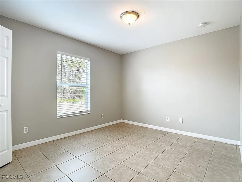 4034 29th Street SW Lehigh Acres FL 33976