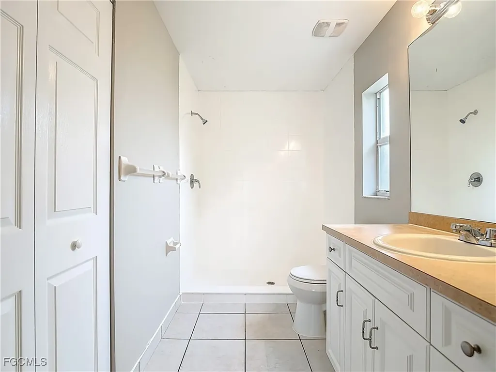 4034 29th Street SW Lehigh Acres FL 33976