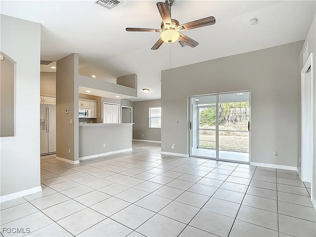 4034 29th Street SW Lehigh Acres FL 33976