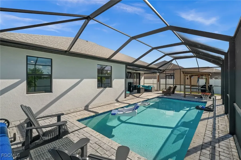 Cape Coral FL 33993