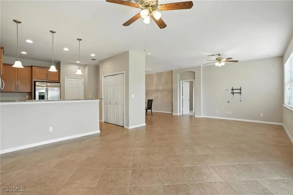 10006 Via San Marco Loop Fort Myers FL 33905