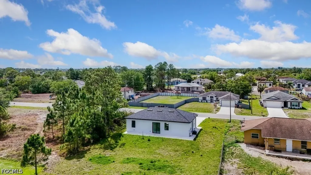 3804 8th Street SW Lehigh Acres FL 33976