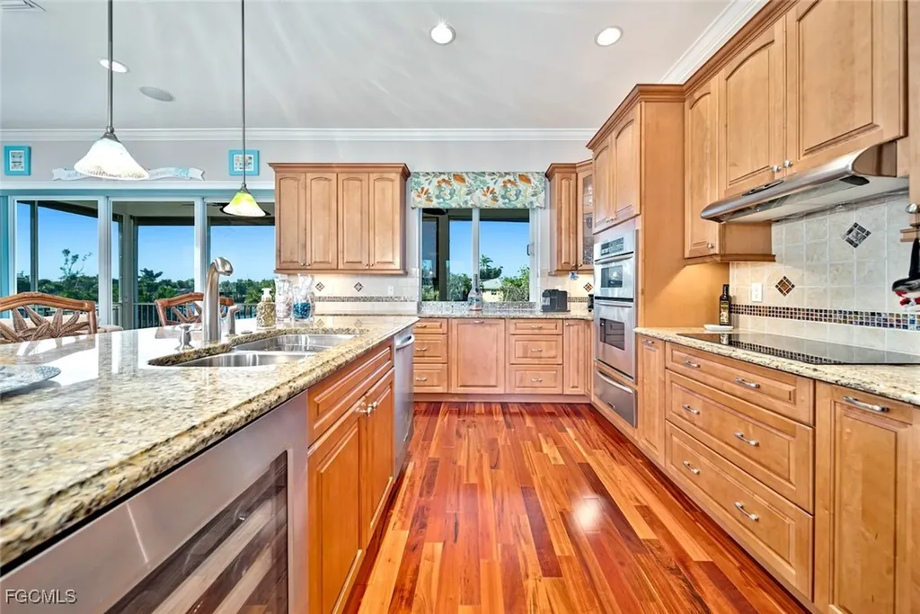 697 Spartina Court Sanibel FL 33957