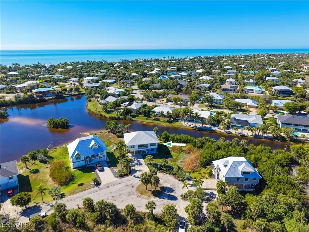 697 Spartina Court Sanibel FL 33957