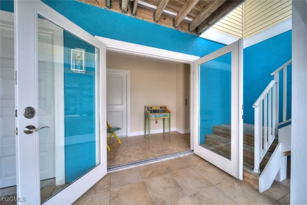 697 Spartina Court Sanibel FL 33957