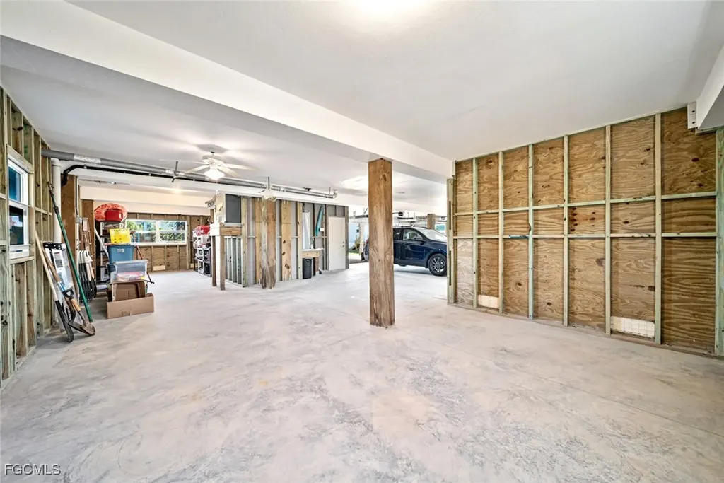 697 Spartina Court Sanibel FL 33957