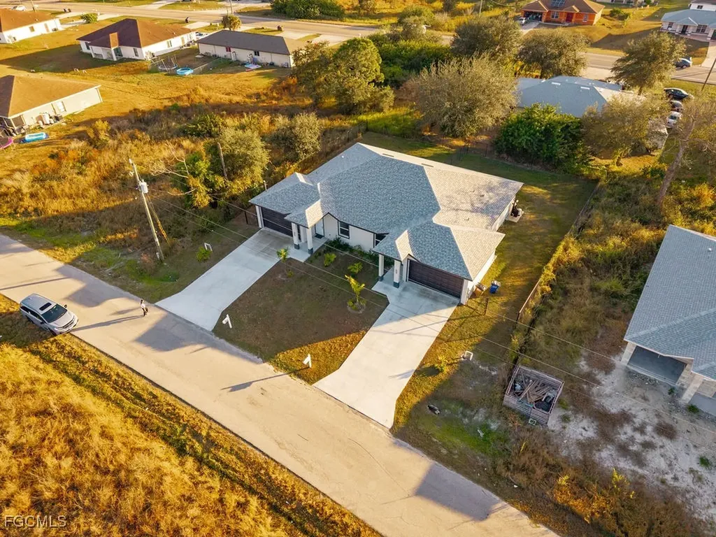 4417 22nd Street SW Lehigh Acres FL 33973