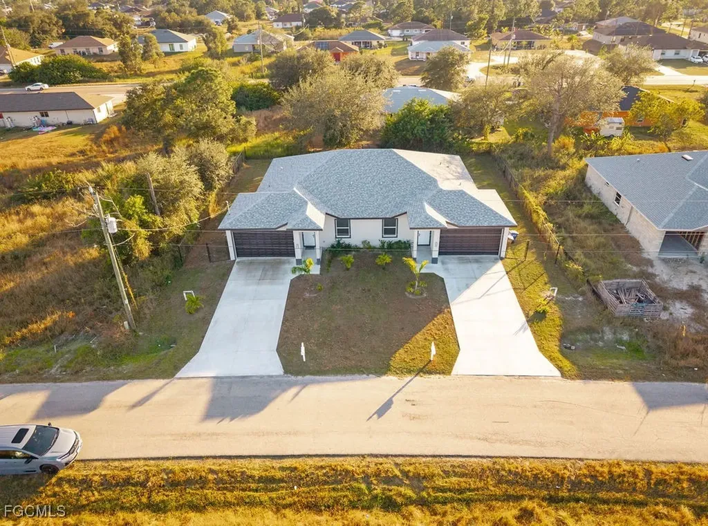 4417 22nd Street SW Lehigh Acres FL 33973