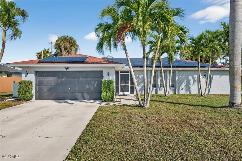 113 SE 41st Street Cape Coral FL 33904