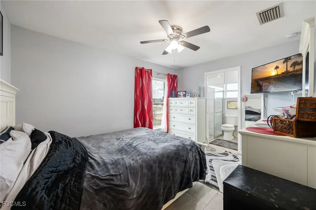 1053 Lock Lane SW Moore Haven FL 33471