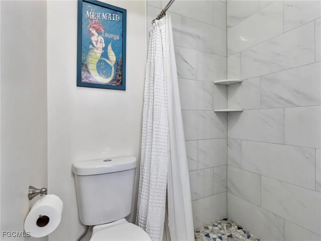 836 SW 23rd Street Cape Coral FL 33991