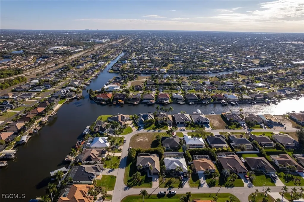2601 SW 29th Place Cape Coral FL 33914