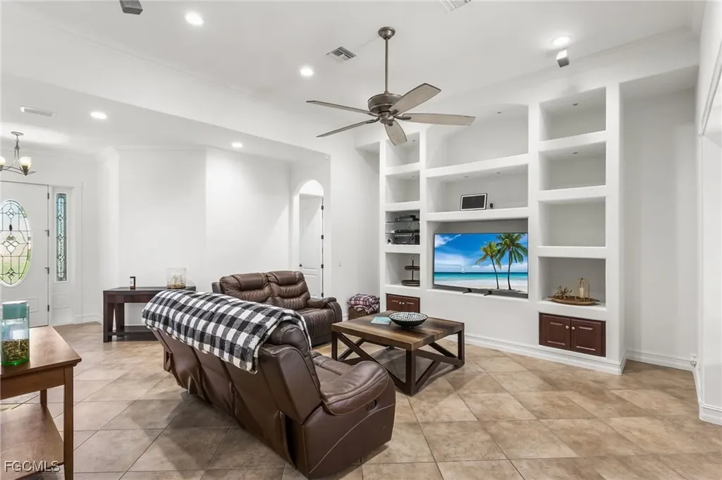 2601 SW 29th Place Cape Coral FL 33914