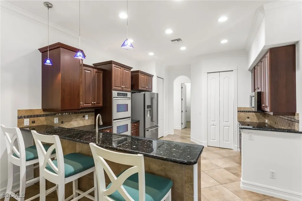 2601 SW 29th Place Cape Coral FL 33914