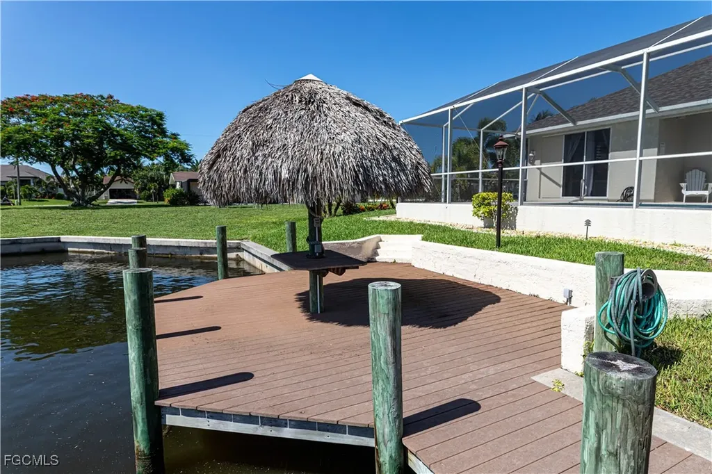 4701 Sands Boulevard Cape Coral FL 33914