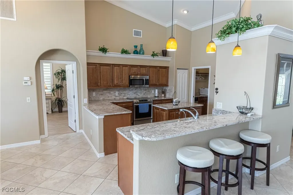 4701 Sands Boulevard Cape Coral FL 33914