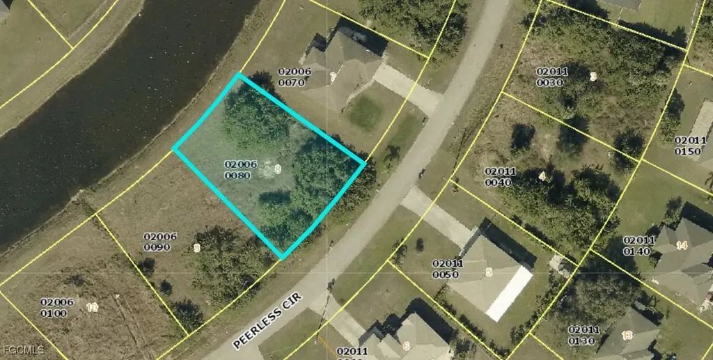 516 Peerless Circle Lehigh Acres FL 33974