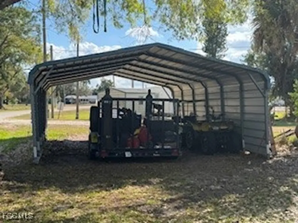 200 Florida Avenue Moore Haven FL 33471