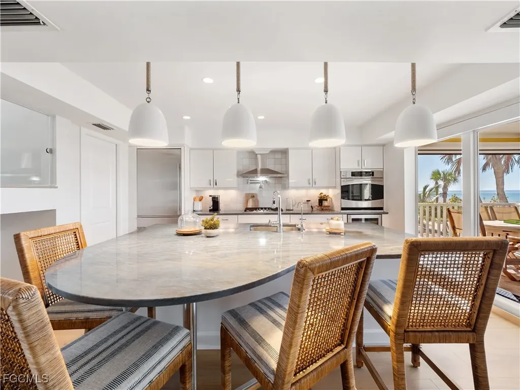 1 Sunset Captiva Lane Captiva FL 33924