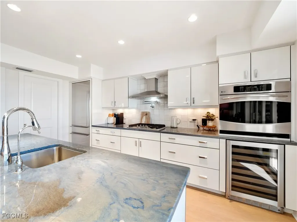 1 Sunset Captiva Lane Captiva FL 33924