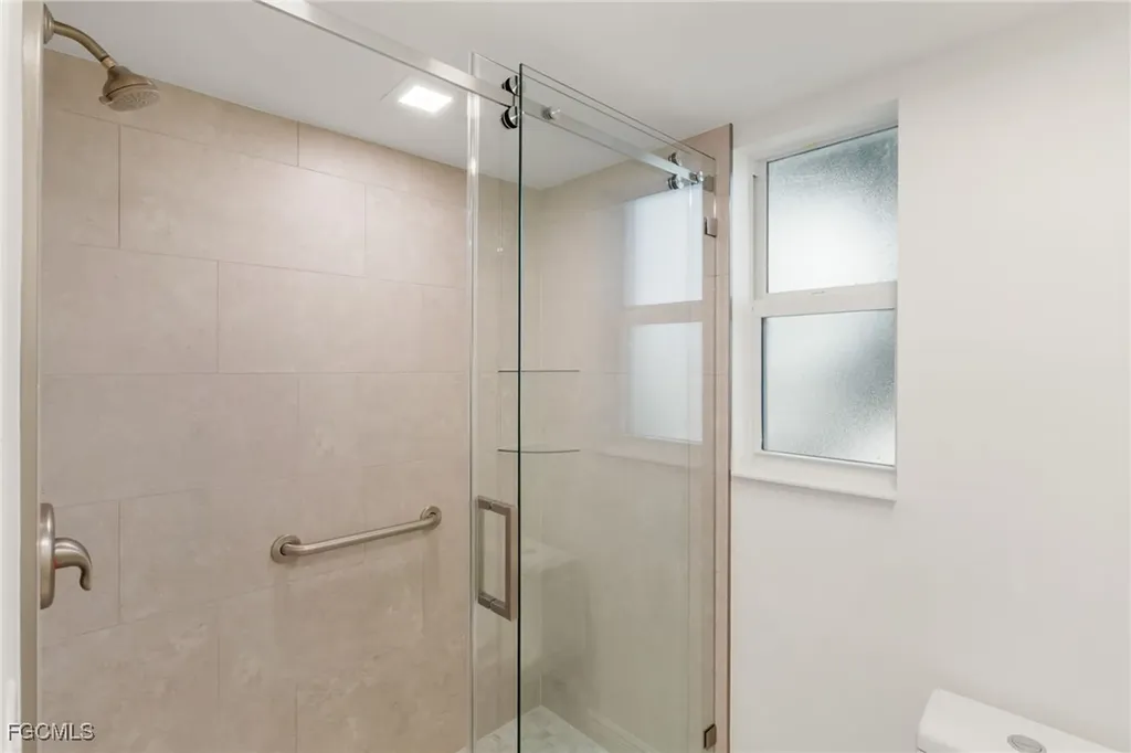 3049 W Gulf Drive Sanibel FL 33957