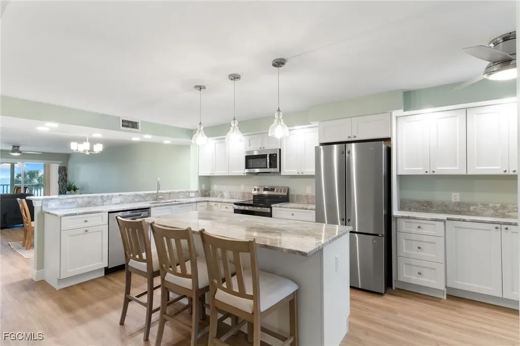 3049 W Gulf Drive Sanibel FL 33957