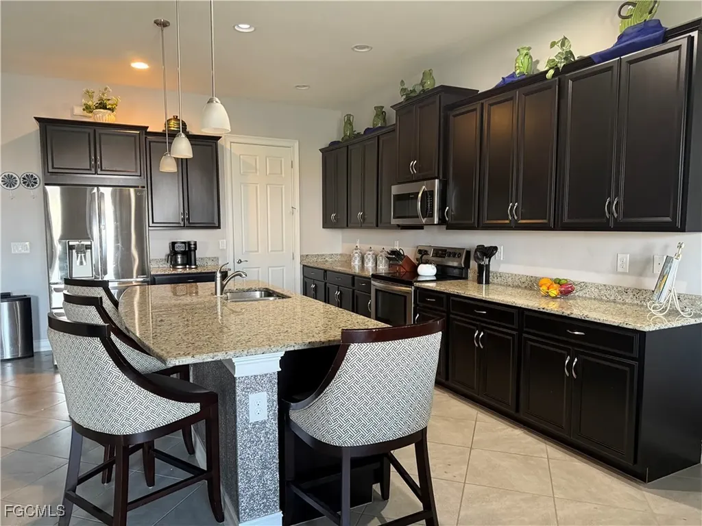 2841 Royal Gardens Avenue E Fort Myers FL 33916