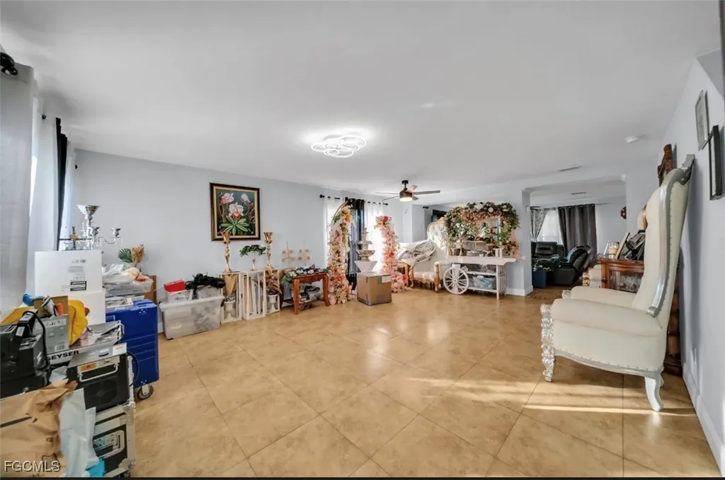 207 NE 24th Terrace Cape Coral FL 33909