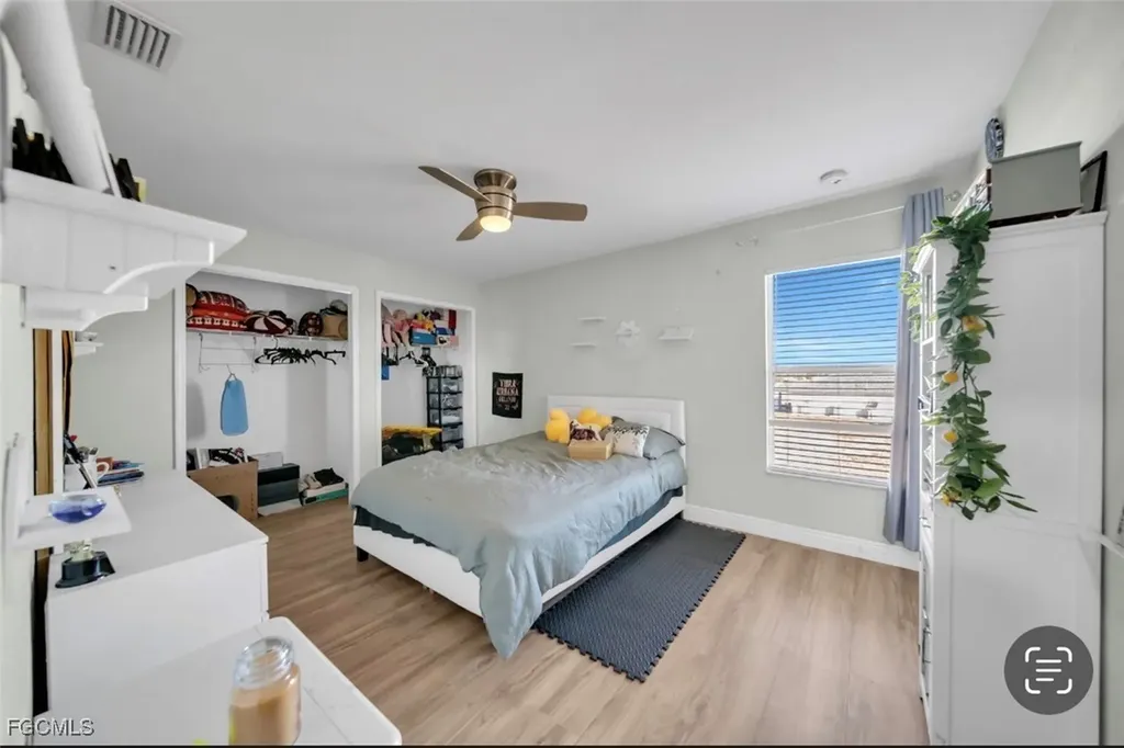 207 NE 24th Terrace Cape Coral FL 33909