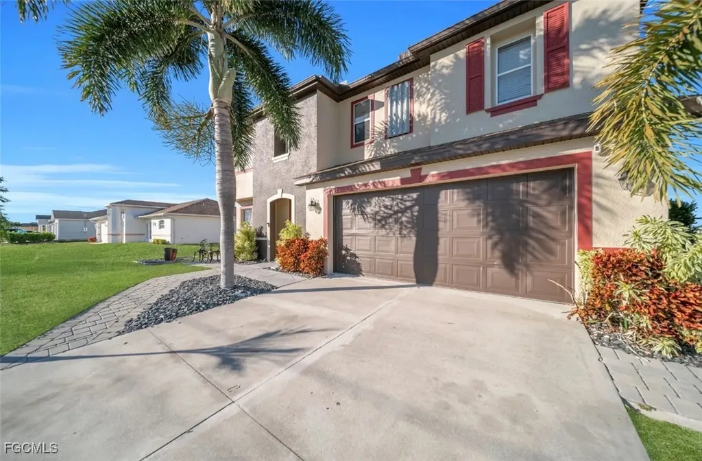 207 NE 24th Terrace Cape Coral FL 33909