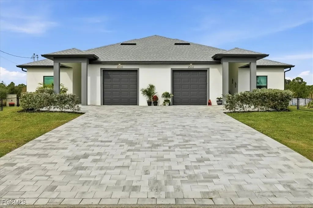 2530/2532 NW 31st Avenue Cape Coral FL 33993