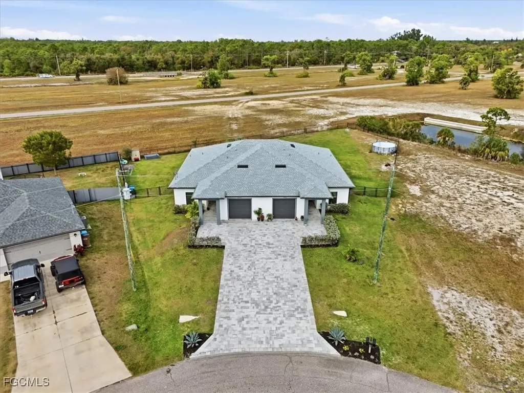 2530/2532 NW 31st Avenue Cape Coral FL 33993