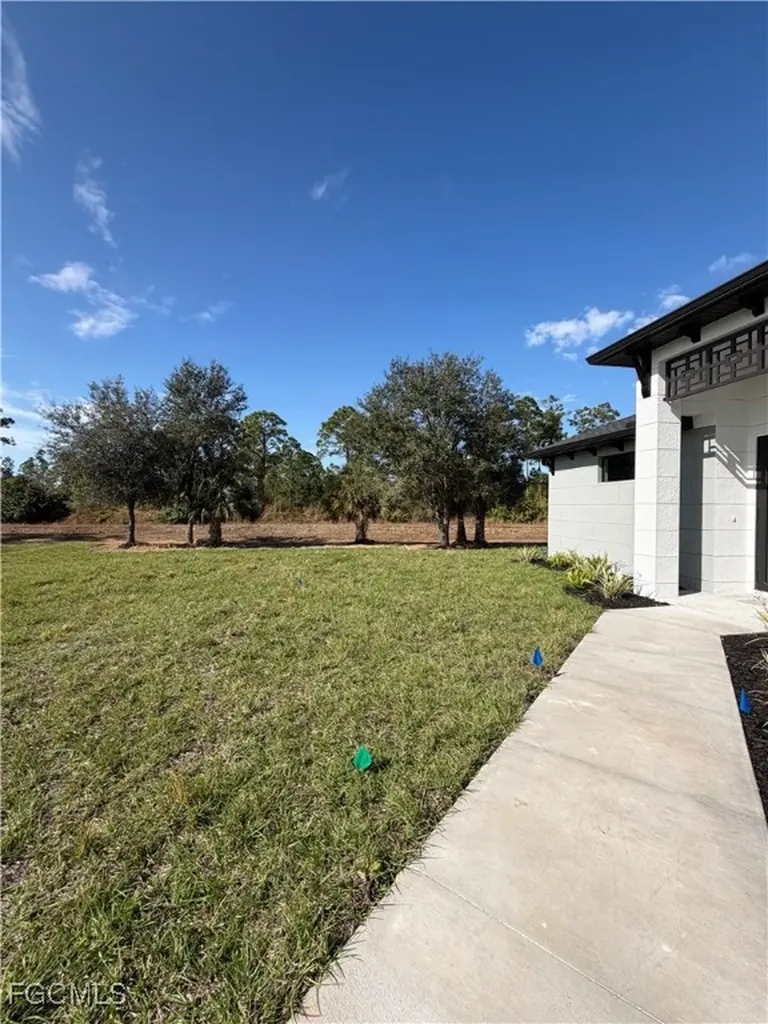 7968 3rd Terrace Labelle FL 33935