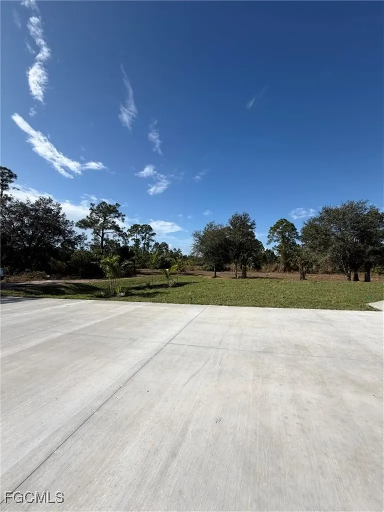 7968 3rd Terrace Labelle FL 33935