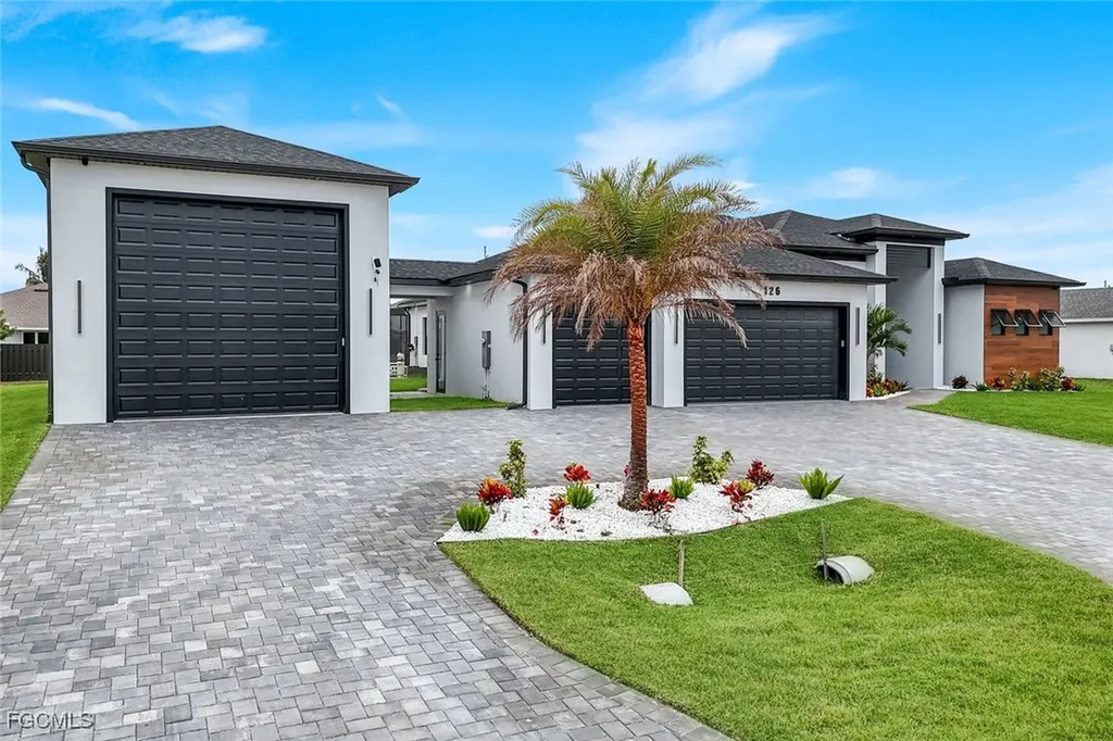 126 NW 25th Street Cape Coral FL 33993