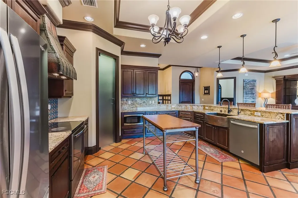 1971 Mitchell Avenue Alva FL 33920