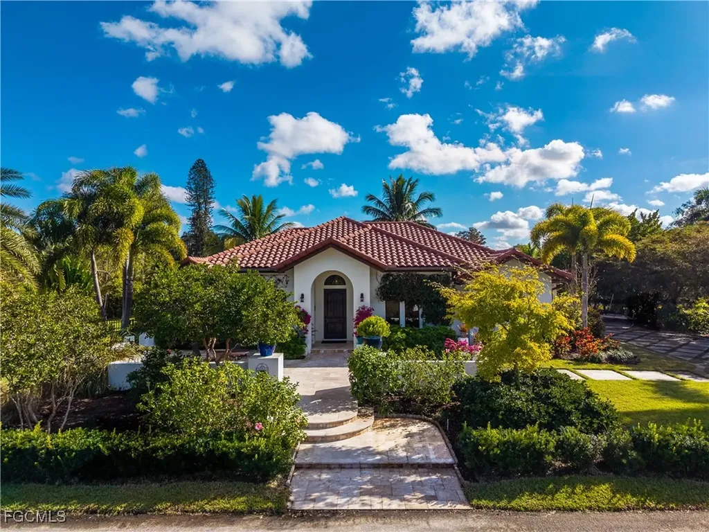 1971 Mitchell Avenue Alva FL 33920