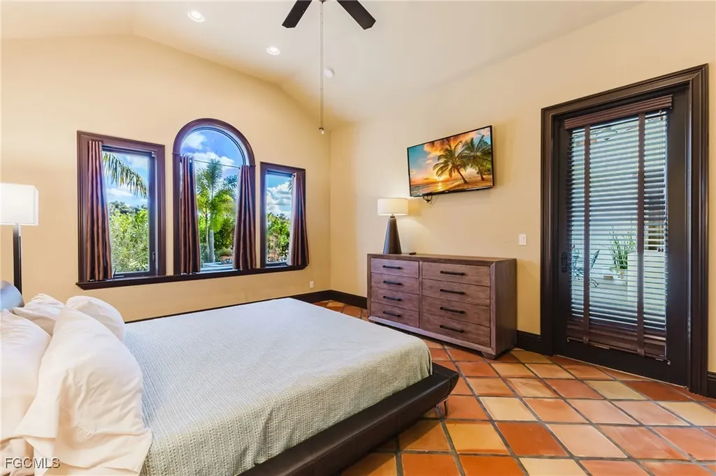 1971 Mitchell Avenue Alva FL 33920