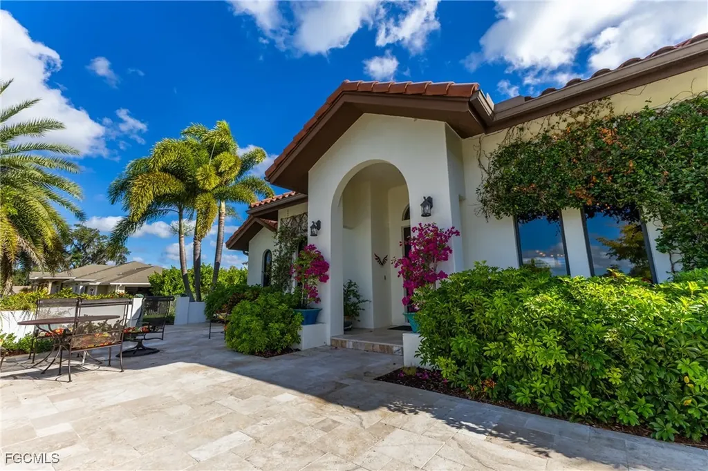 1971 Mitchell Avenue Alva FL 33920